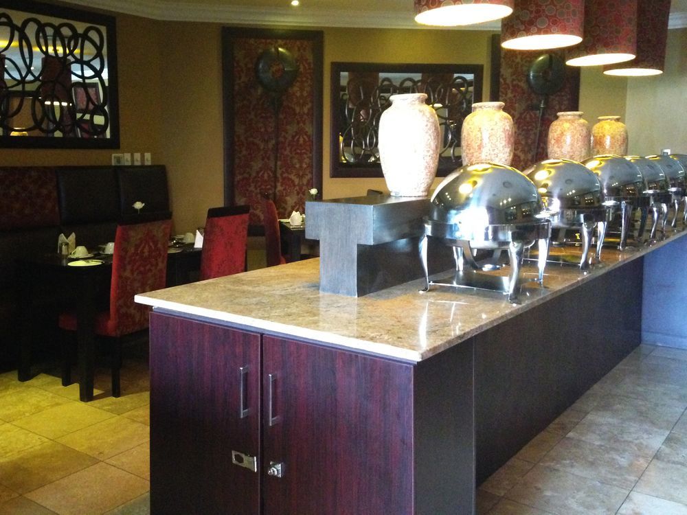 Cycad Guest House 폴로콰네 외부 사진